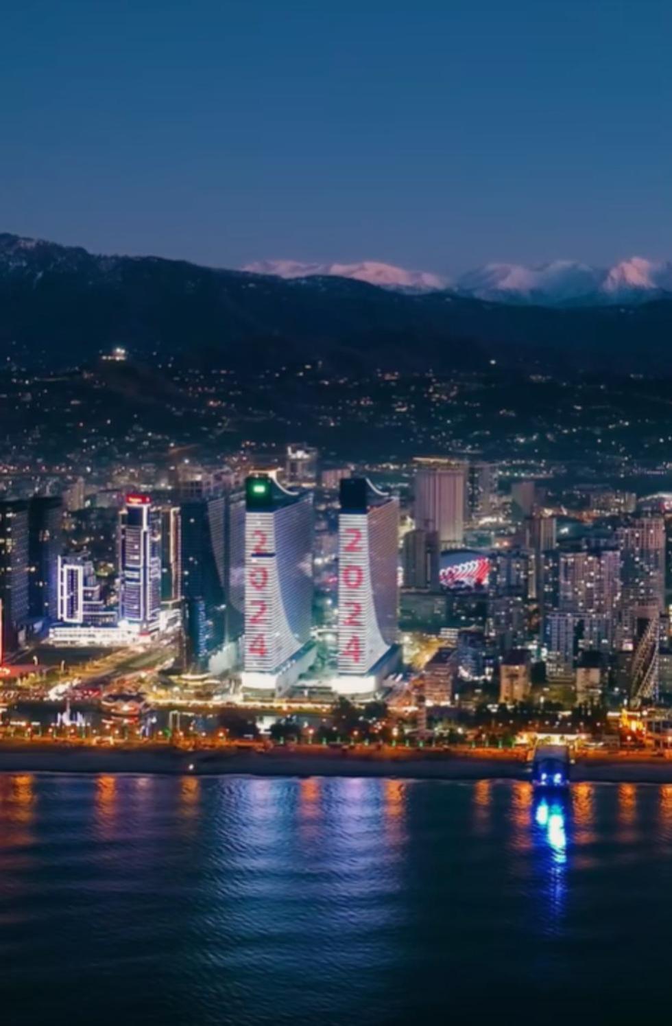 Elegance Sea View Aparthotel In Orbi City Batumi Exterior photo